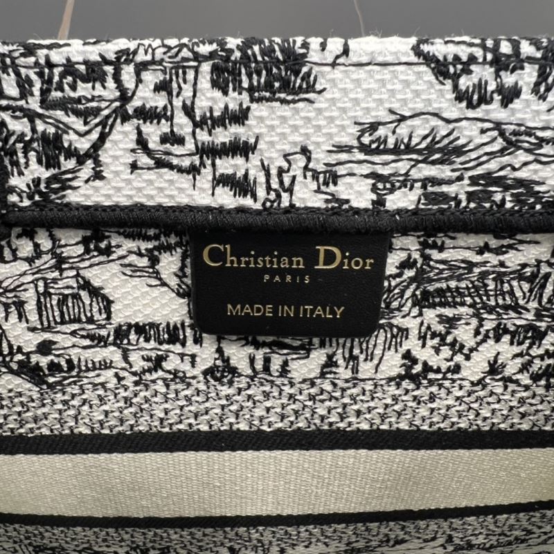 chr1st1an D10r shopping bags